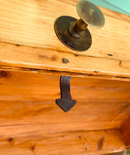 1725 Pine Immigrant Trunk Dome Blanket Chest